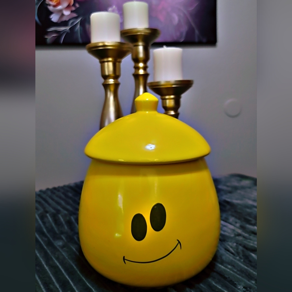 Vintage Yellow Smile Face Cookie Jar
